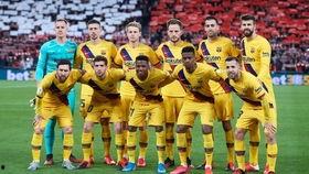 24-25赛季西甲第6轮 比利亚雷亚尔vs巴萨,西甲第6轮激战正酣”